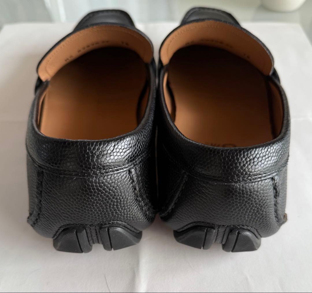 Ferragamo メンズ　ブラック ローファー 25cm