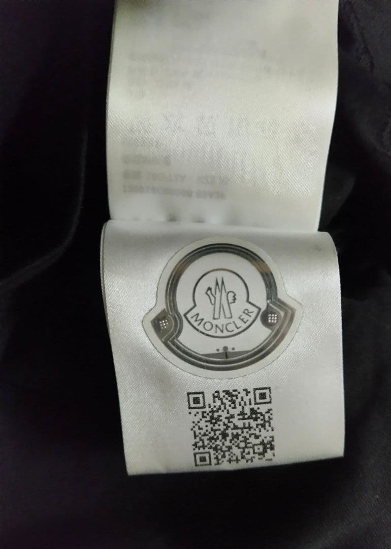 MONCLER　半袖Tシャツ　バンダナ　黒　XS