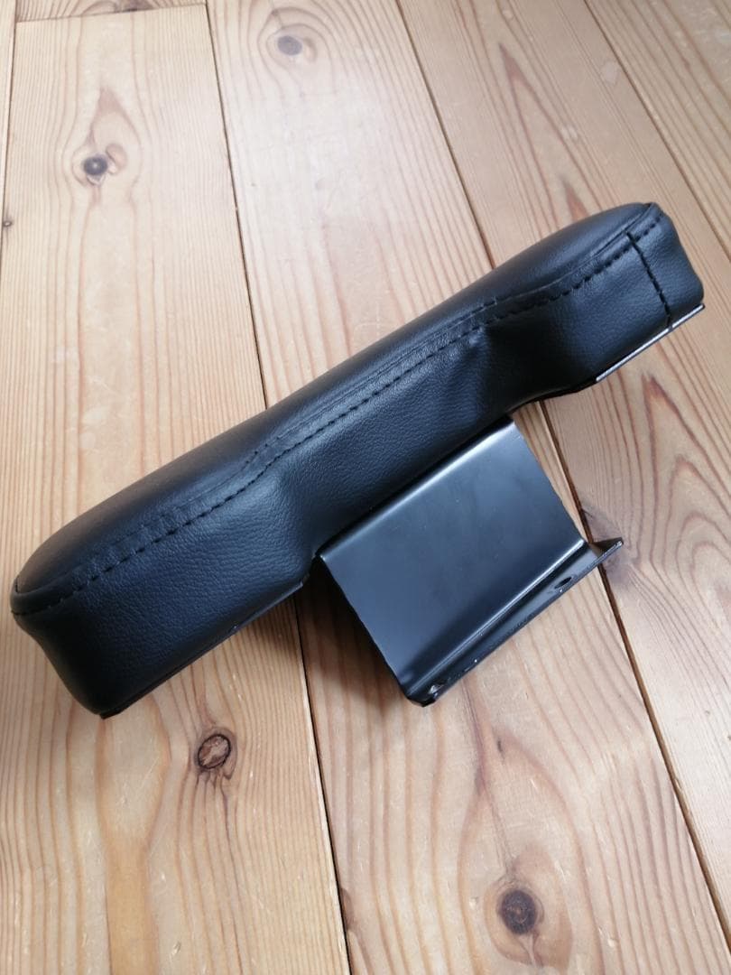 ★OGUshow　200系ハイエース・アームレスト　ハイタイプセット送料込★