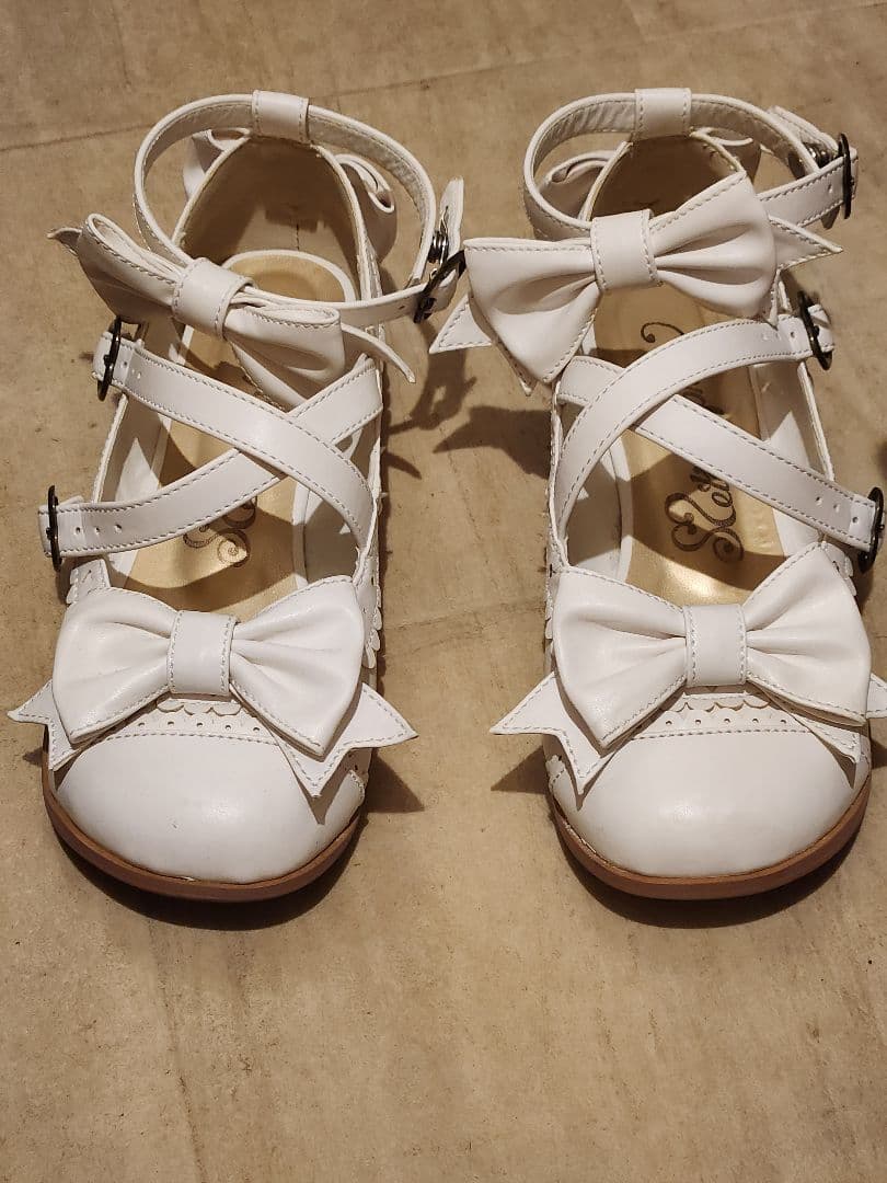 morphose トリプルリボンクロスストラップシューズ