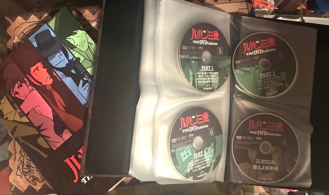 ルパン3世DVDコレクション 現在発売中の54号まで、冊子ともに揃ったまとめ売り