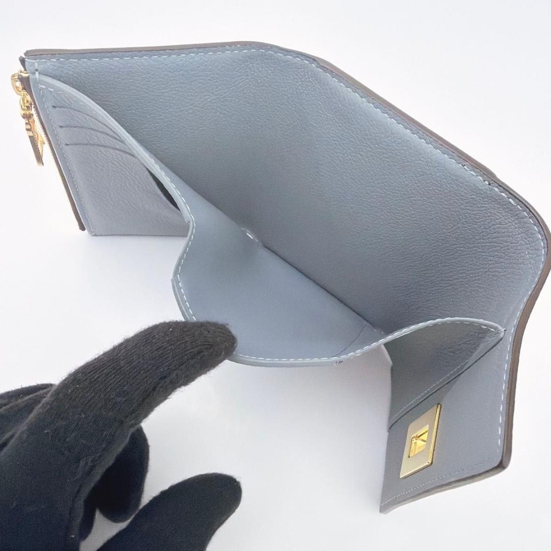 ルイヴィトン ポルトフォイユ ヴィクトリーヌ 財布 M82398 未使用に近い