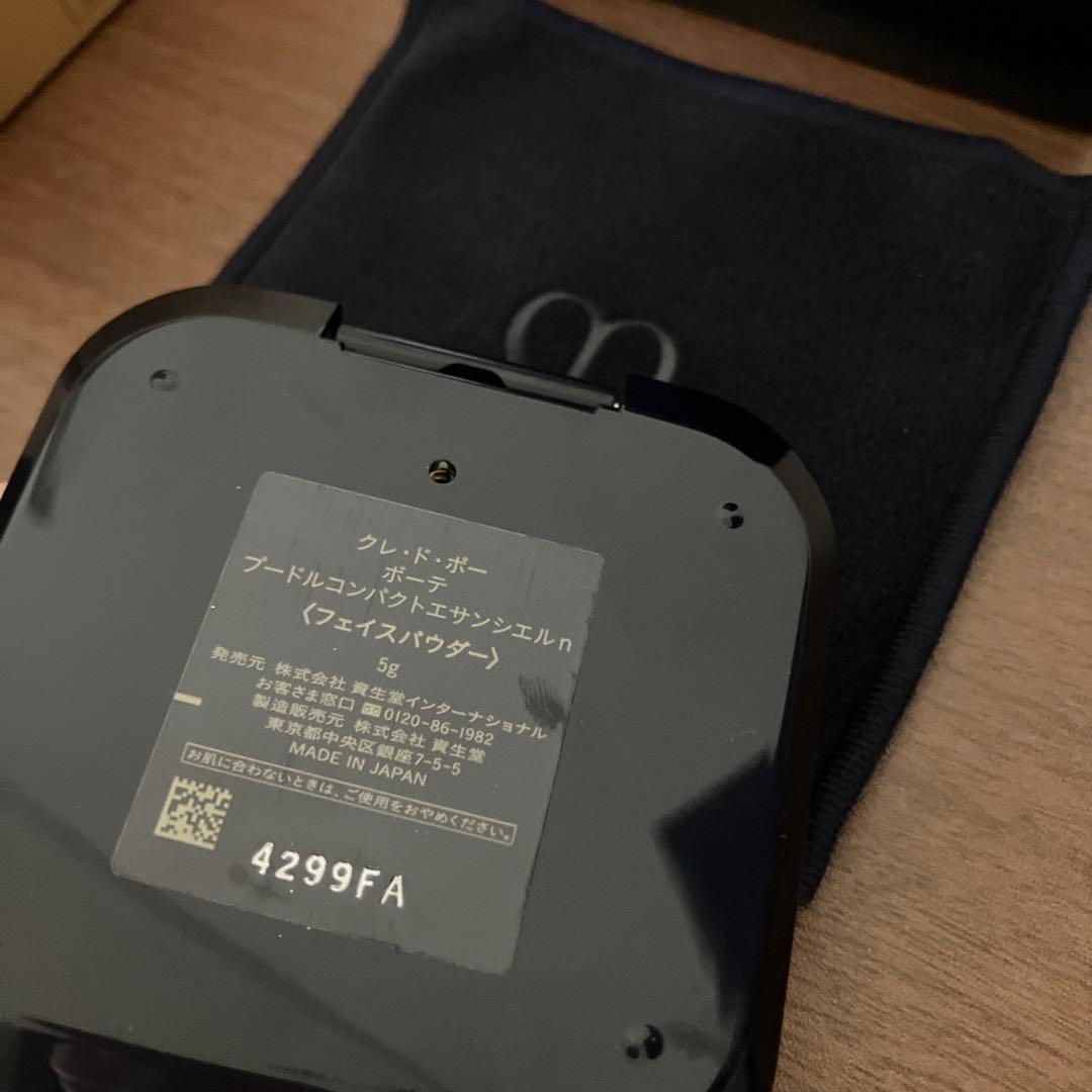 大人気２点♡ プードルコンパクトエサンシエルn プードルトランスパラントn M