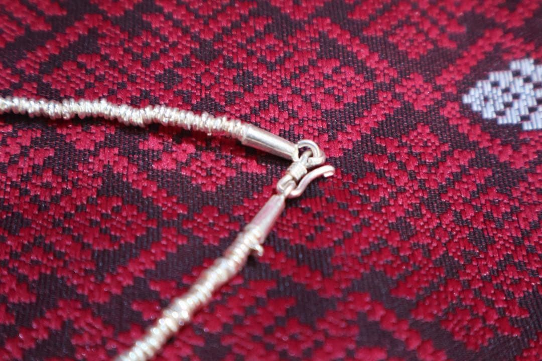 251【現地買い付けカレンシルバー】銀98%