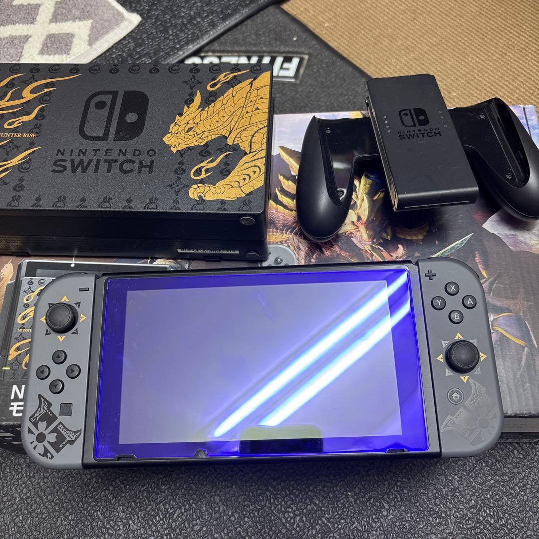 専用です。Nintendo Switchモンハンライズ SE 本体　スイッチ