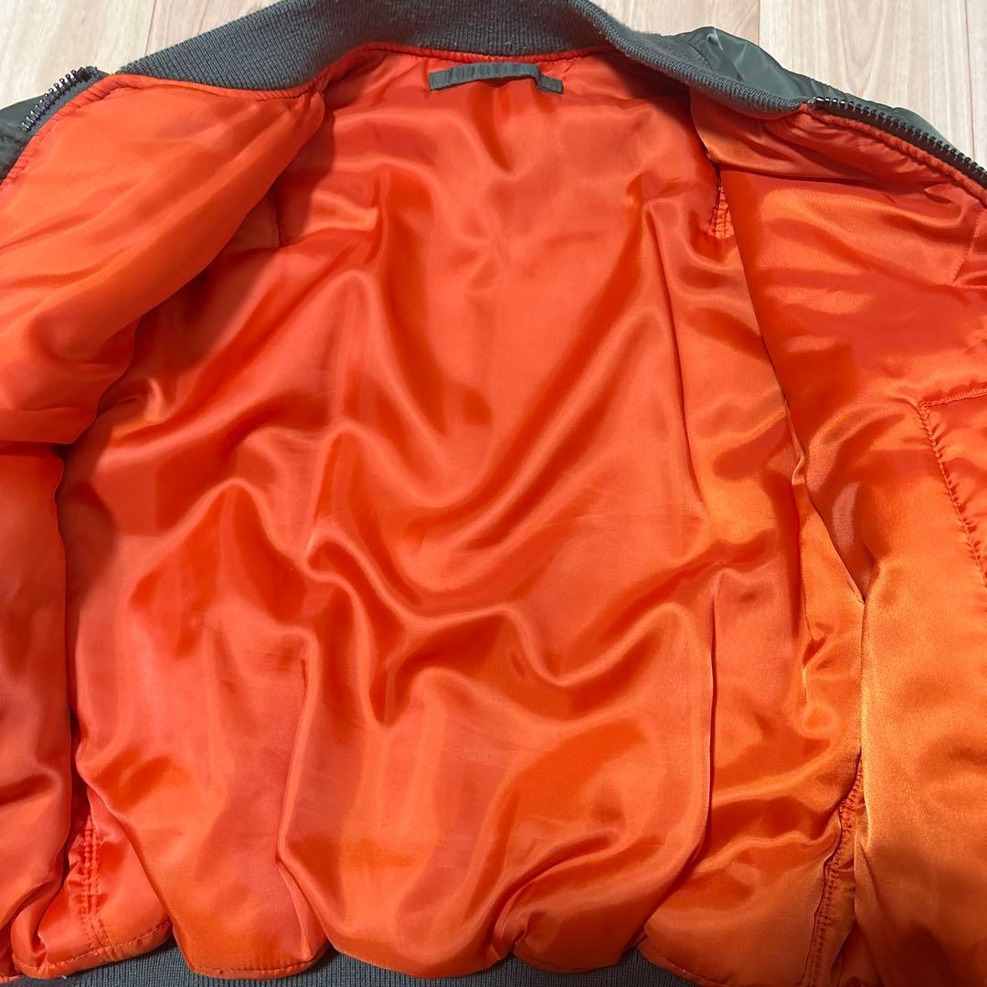 AVIREX MA-1 セージグリーン　カーキ　中綿