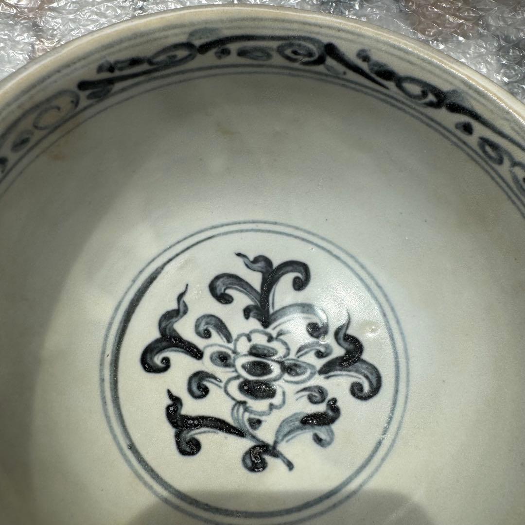 古美術 安南焼 ベトナム 唐草紋染付鉢 茶碗 呉須 陶磁器 骨董 桐箱付