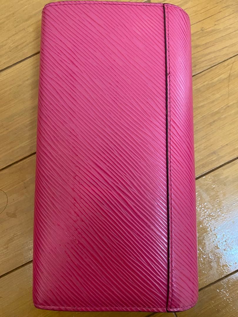 ノ*エ様 ルイヴィトン エピポルトフォイユ・ツイスト M62362 ホットピンク