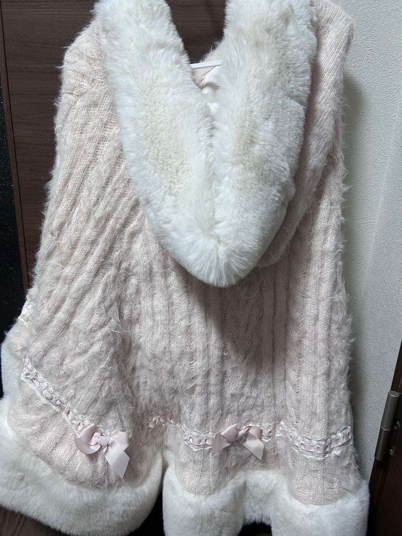 リズリサ ダブルリボンニットファーポンチョ