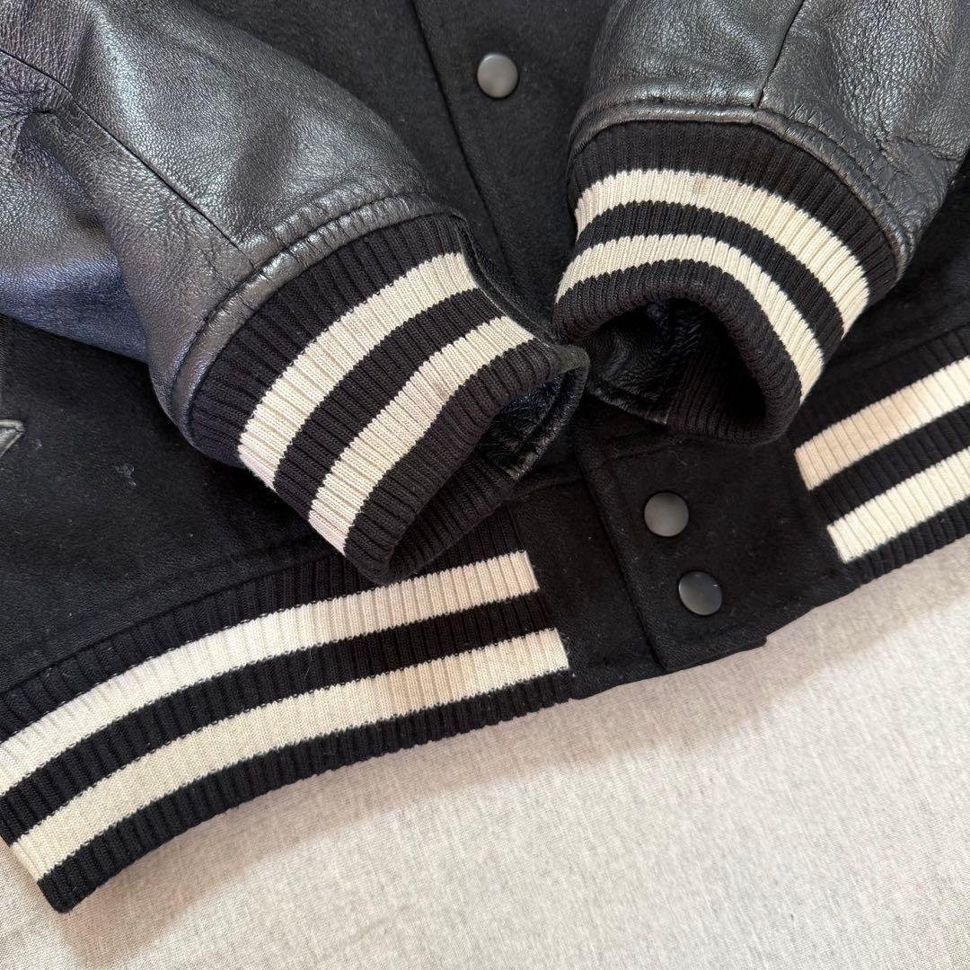 NEW ERA 豪華ワッペン スタジャン NYC 袖レザー 羊革 黒 M