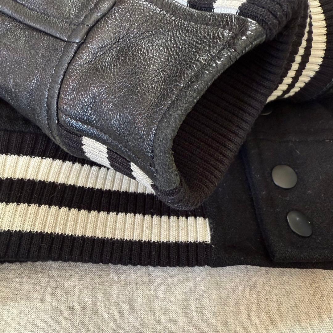 NEW ERA 豪華ワッペン スタジャン NYC 袖レザー 羊革 黒 M