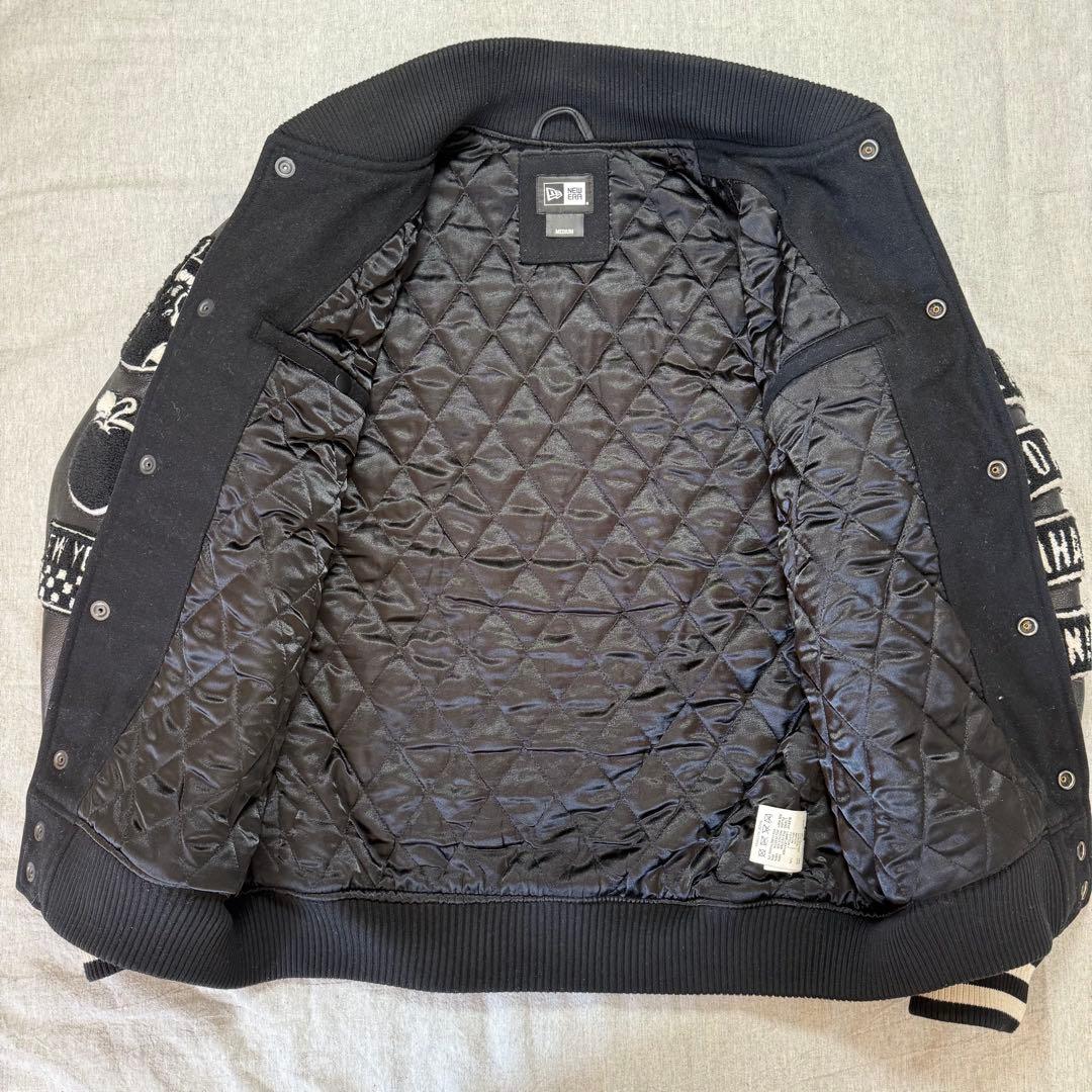 NEW ERA 豪華ワッペン スタジャン NYC 袖レザー 羊革 黒 M