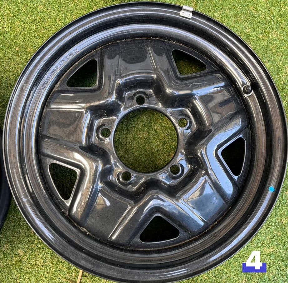 スズキ ジムニー JB64 純正ホイール4本セット 美品