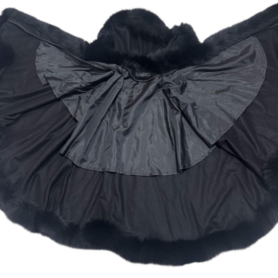 ほぼ新品✨SAGA　FURS　カシミヤ　100　ケープ　ポンチョ　フォックス　黒