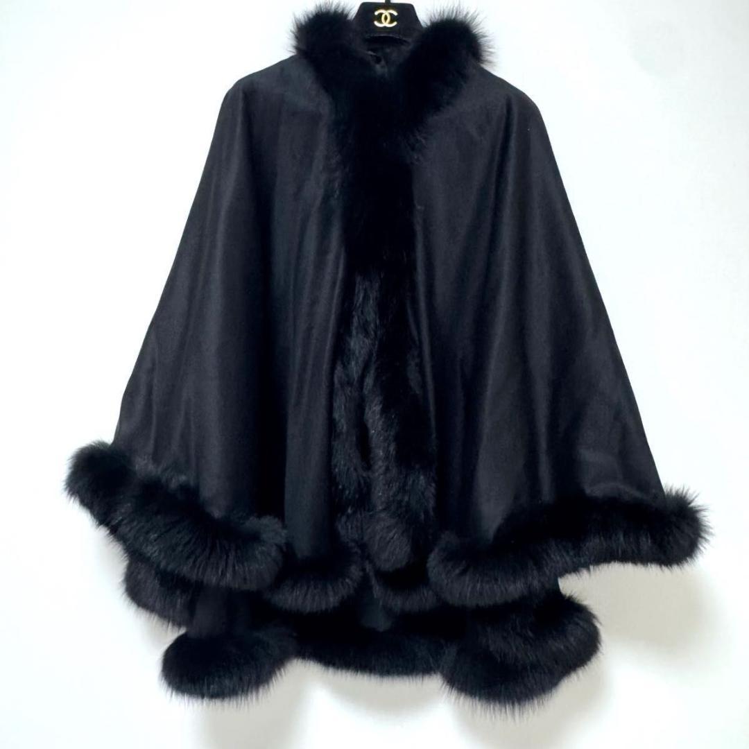 ほぼ新品✨SAGA　FURS　カシミヤ　100　ケープ　ポンチョ　フォックス　黒