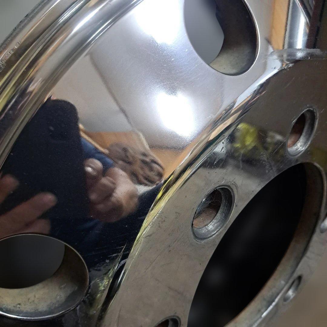 トラック　アルミホイール　22.5×8.25