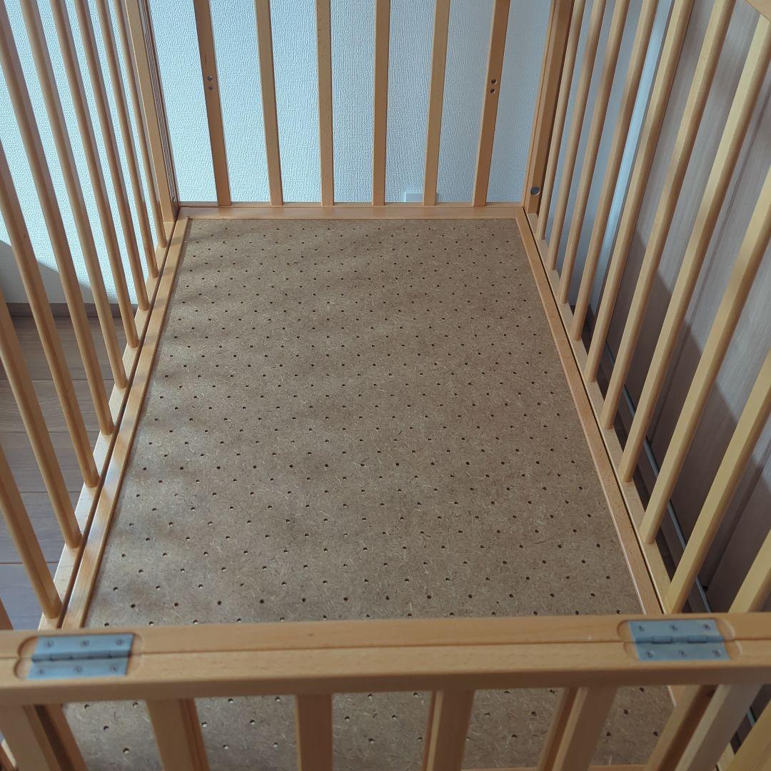 木製キャスター付きベビーベッド(YAMASAKI)＋ベットマット・防水シート