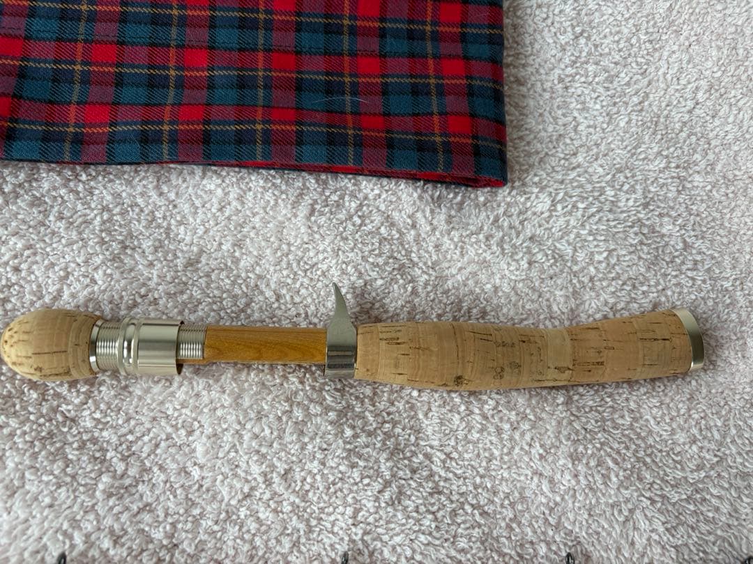 Megabass PAGANI メガバス パガーニロッサプレグンタ イトウ