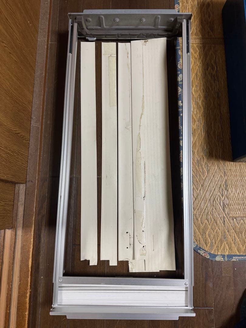 専用出品中　CORONA 窓用エアコン CW-1824R ウインドエアコン