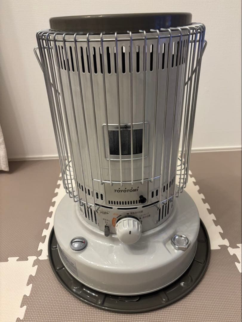 【美品】トヨトミ石油ストーブ KS-67H アウトドア　キャンプ