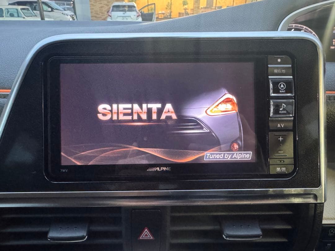 サト1122ALPINE ナビ 型式 7WV 【中古】