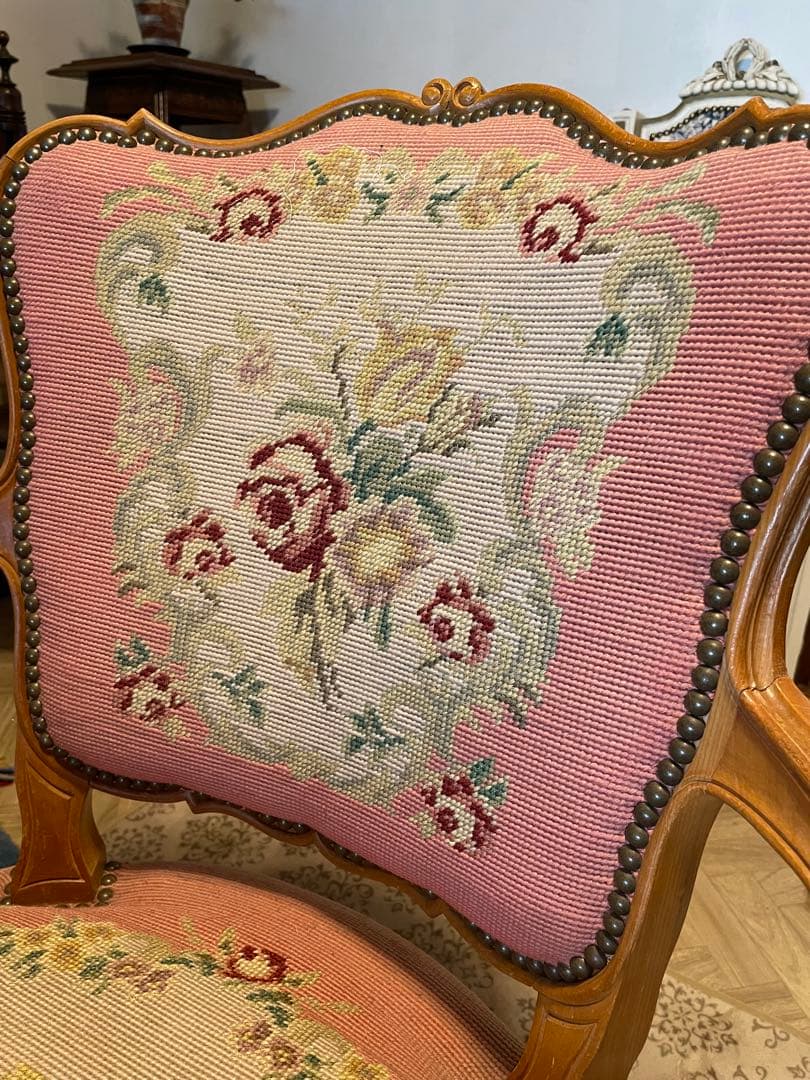 フランスアンティーク　プチポワンチェア