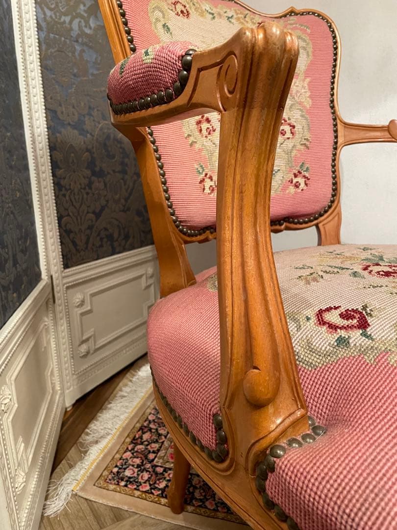 フランスアンティーク　プチポワンチェア