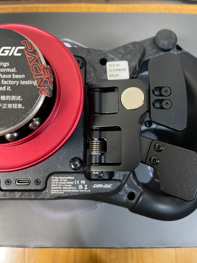 Simagic GT Neo フォーミュラー/GT ステアリング