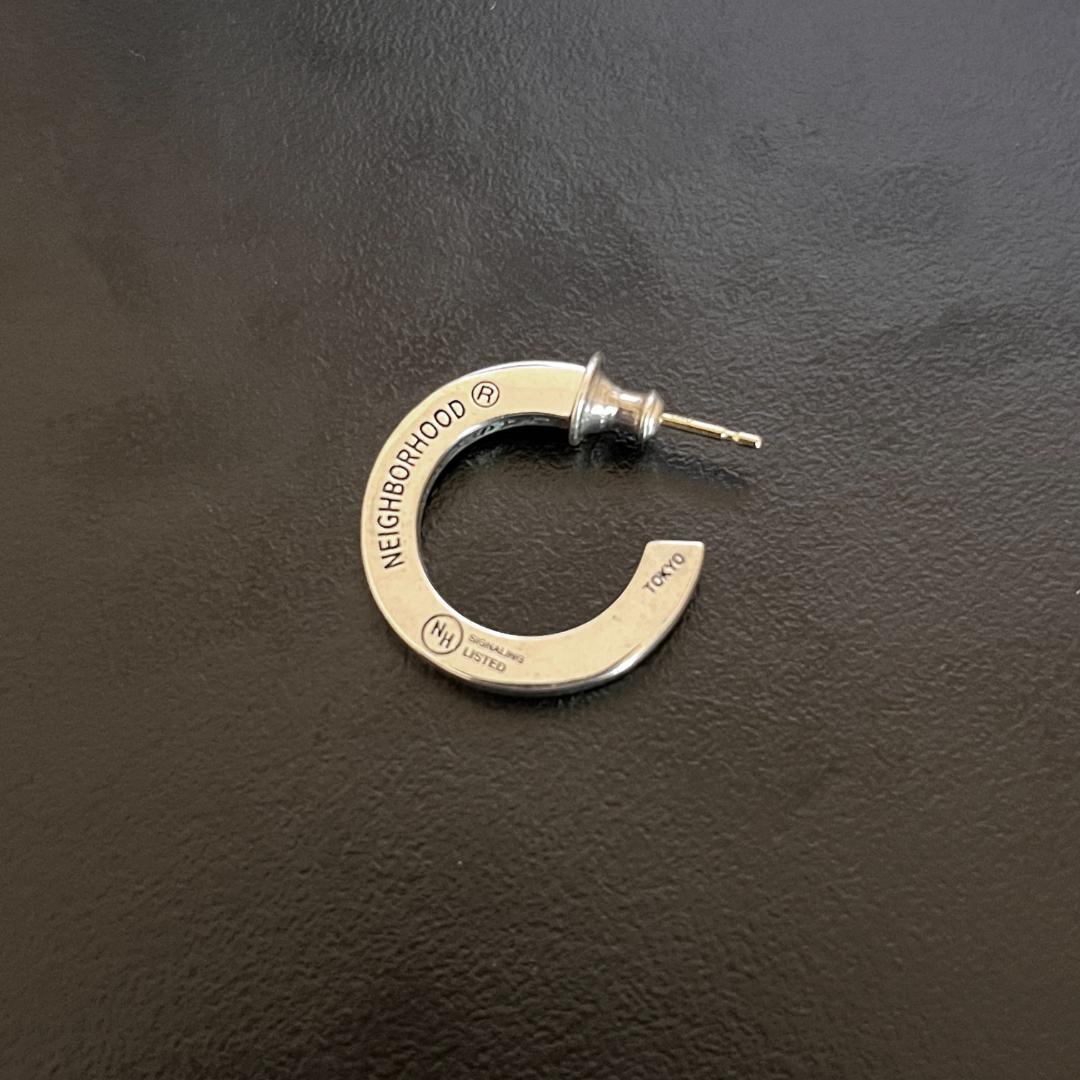 CAREERING NEIGHBORHOOD ピアス