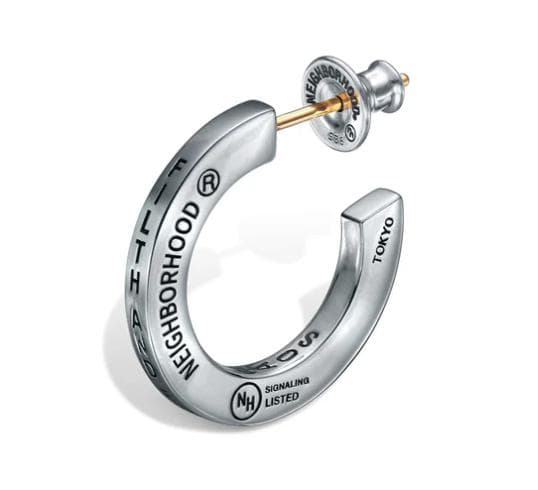 CAREERING NEIGHBORHOOD ピアス