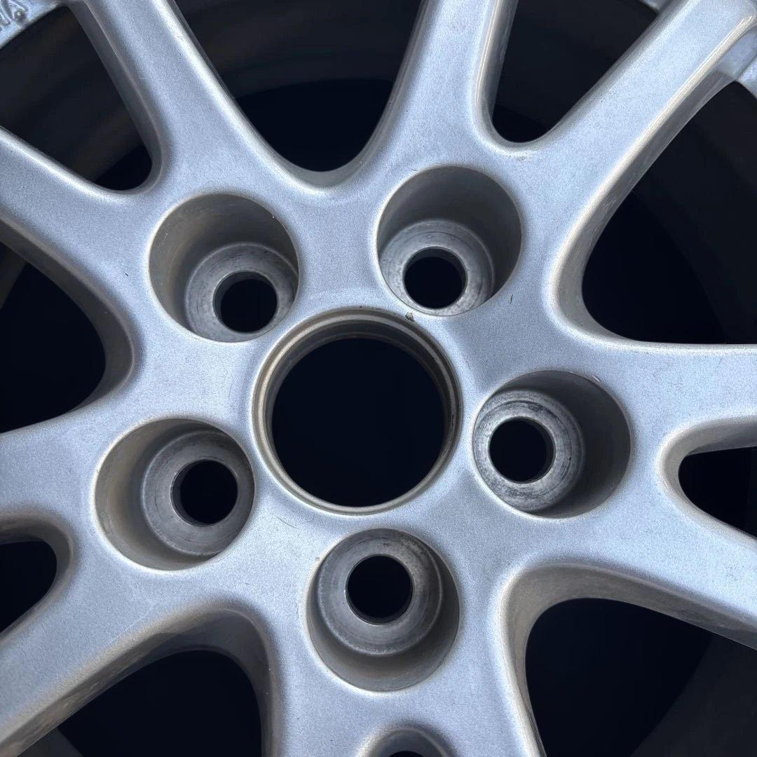 #1893 ZVW50プリウス　Sグレード　純正アルミホイール