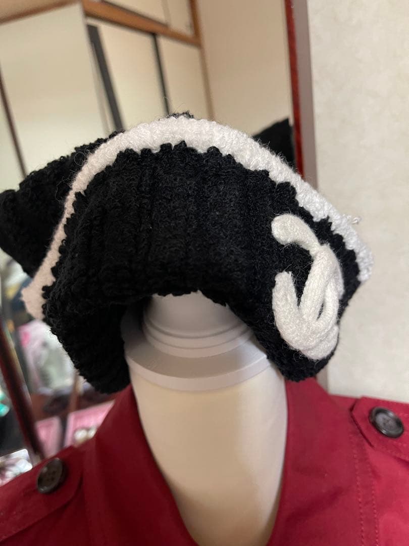 CHANELロゴニット帽子