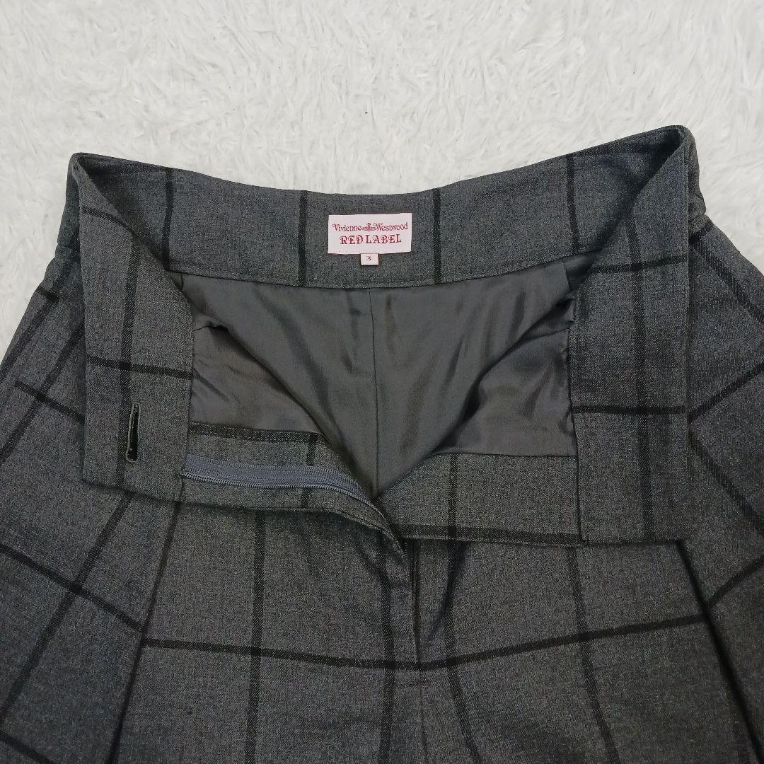 ✨極美品✨ヴィヴィアンレッドレーベル　ショートパンツ　オーブボタン　3