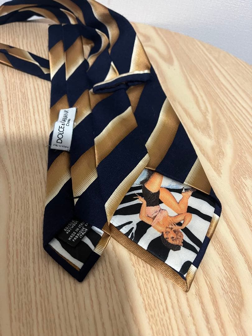 Dolce & Gabbana ネクタイ ネイビーゴールド　ドルガバ　スナップ