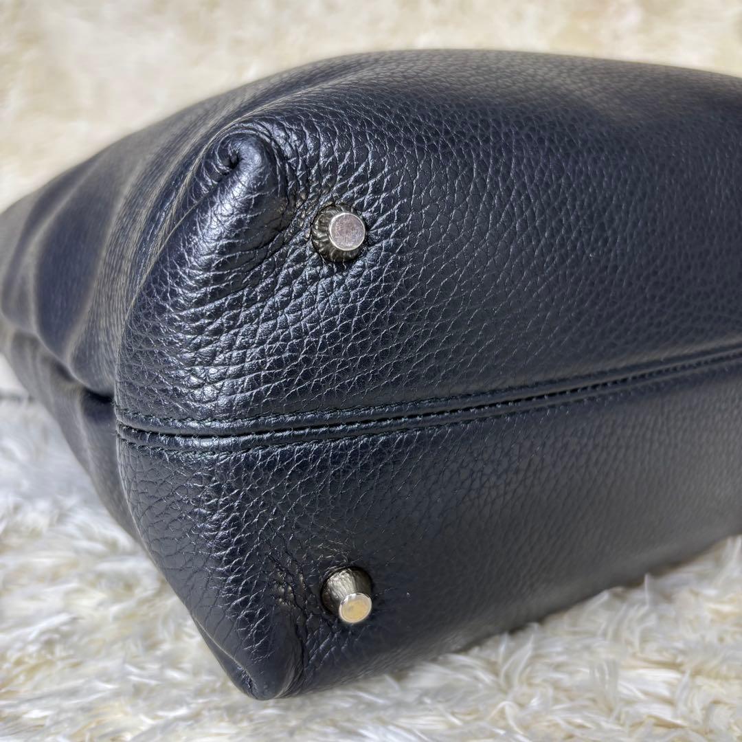 【極美品】フルラ　トートバッグ　シボ革　レザー　A4 エッセンシャル　ブラック