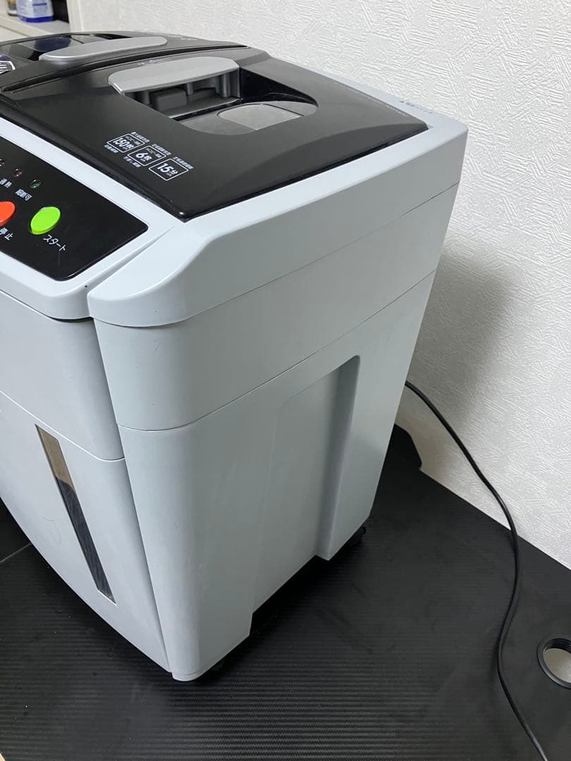 アイリスオーヤマ シュレッダー AFS150C‑H A4 通電・動作確認済
