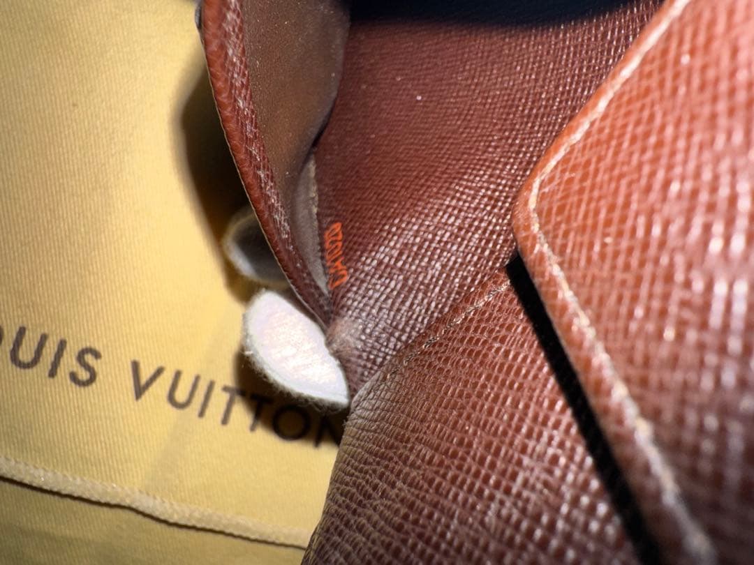 Louis Vuitton ルイヴィトン 二つ折り財布 ダミエ 箱・保存袋付き