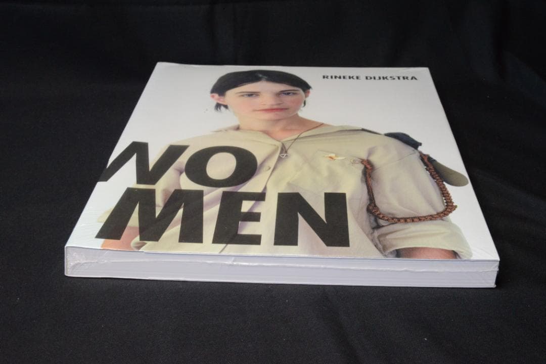 【Rineke Dijkstra：WO MEN】　★★大幅に値下げしました