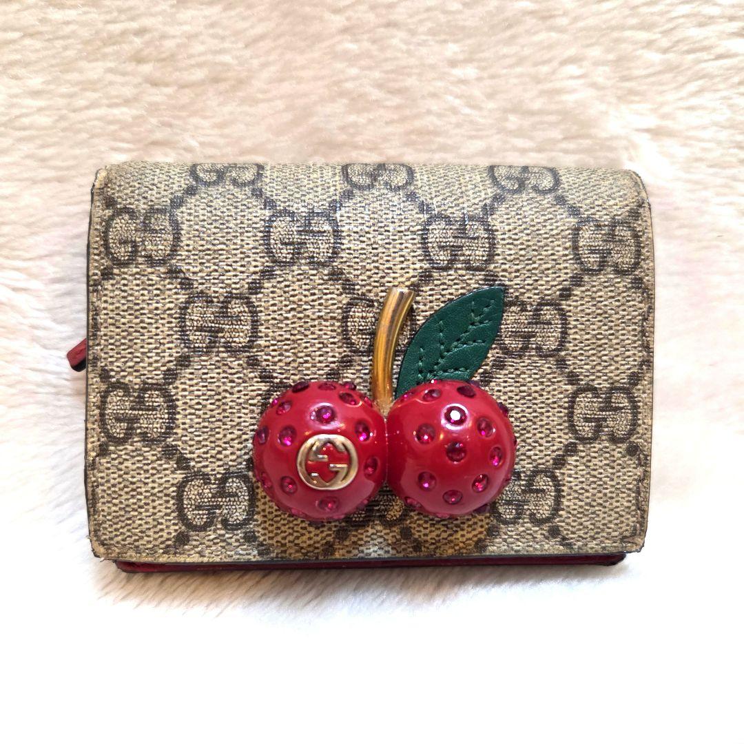 美品 GUCCI　さくらんぼ　GGスプリーム　レザー　チェリー
