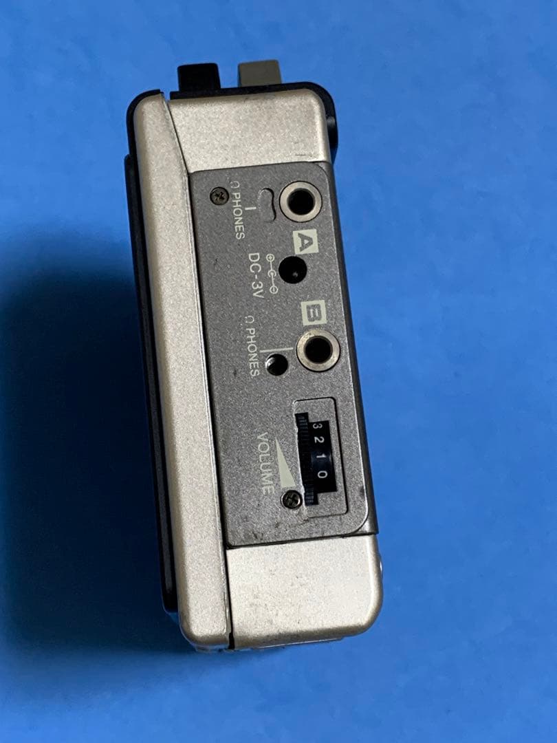 AIWA カセットプレーヤー HS-P2 ジャンク品