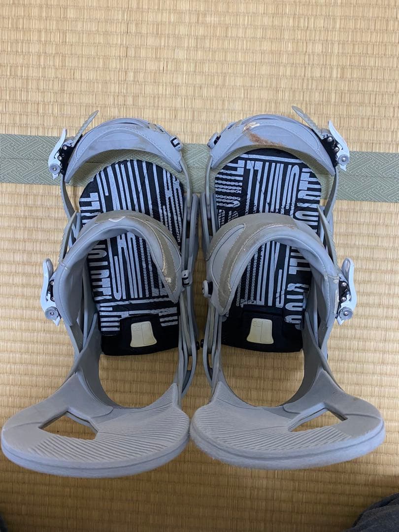 スノーボード　ビンディング BURTON バートンカーテル CARTEL