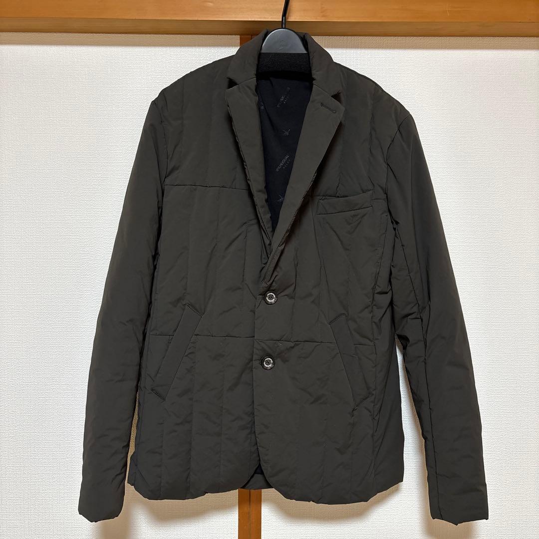 1PIU1UGUALE3 キルティングスーツ