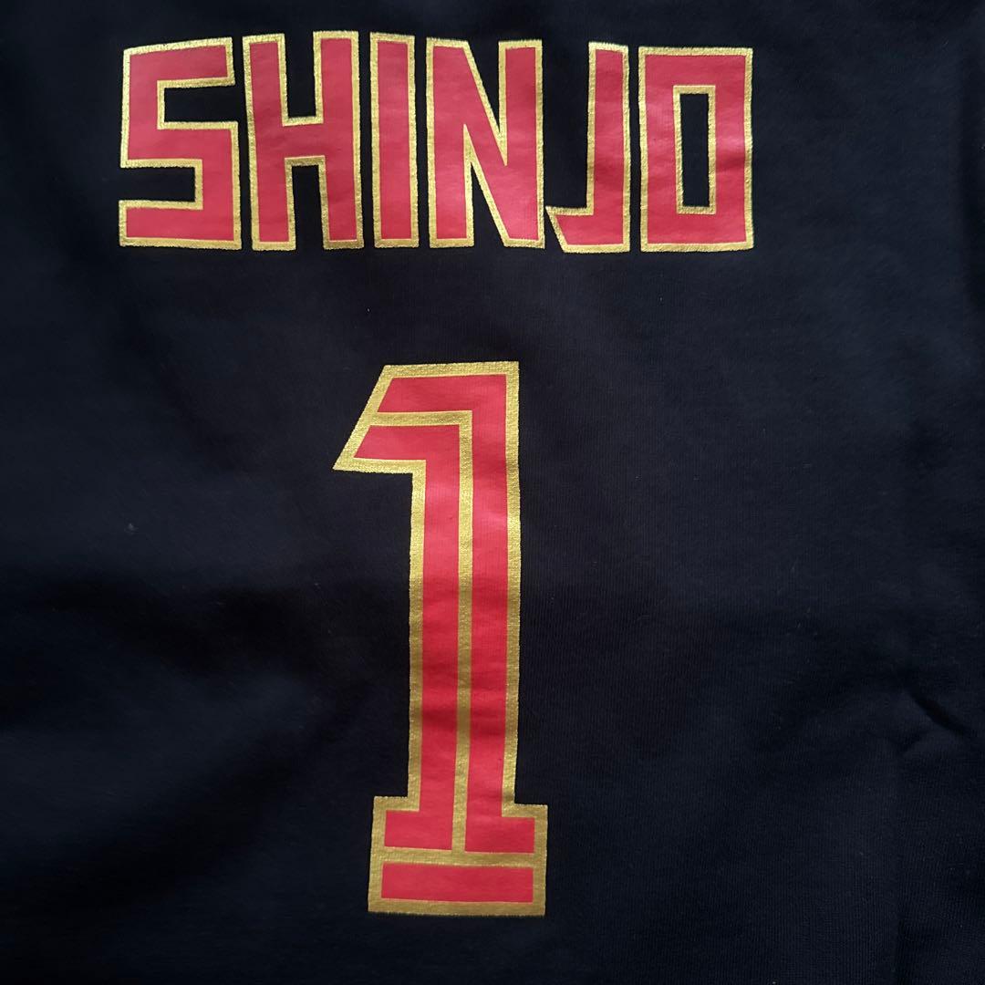 受注限定販売品ファイターズロゴフーディー パーカー箔プリント(新庄 剛志 #1)