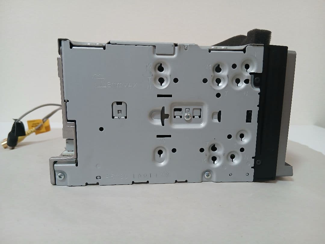 Pioneercarrozzeria カーナビ AVIC-MRZ0772013年