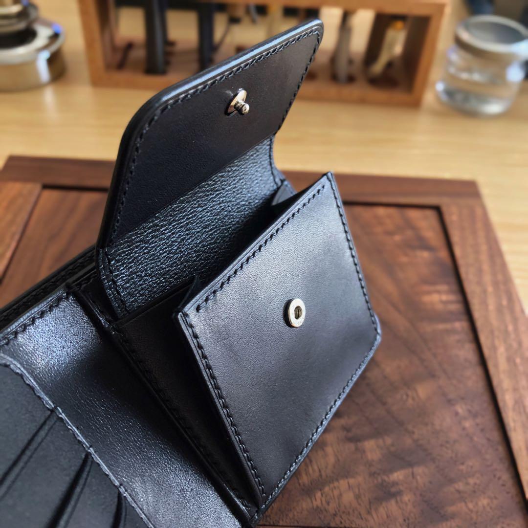 栃木ワイルドサドルブラック 二つ折り財布 総手縫い
