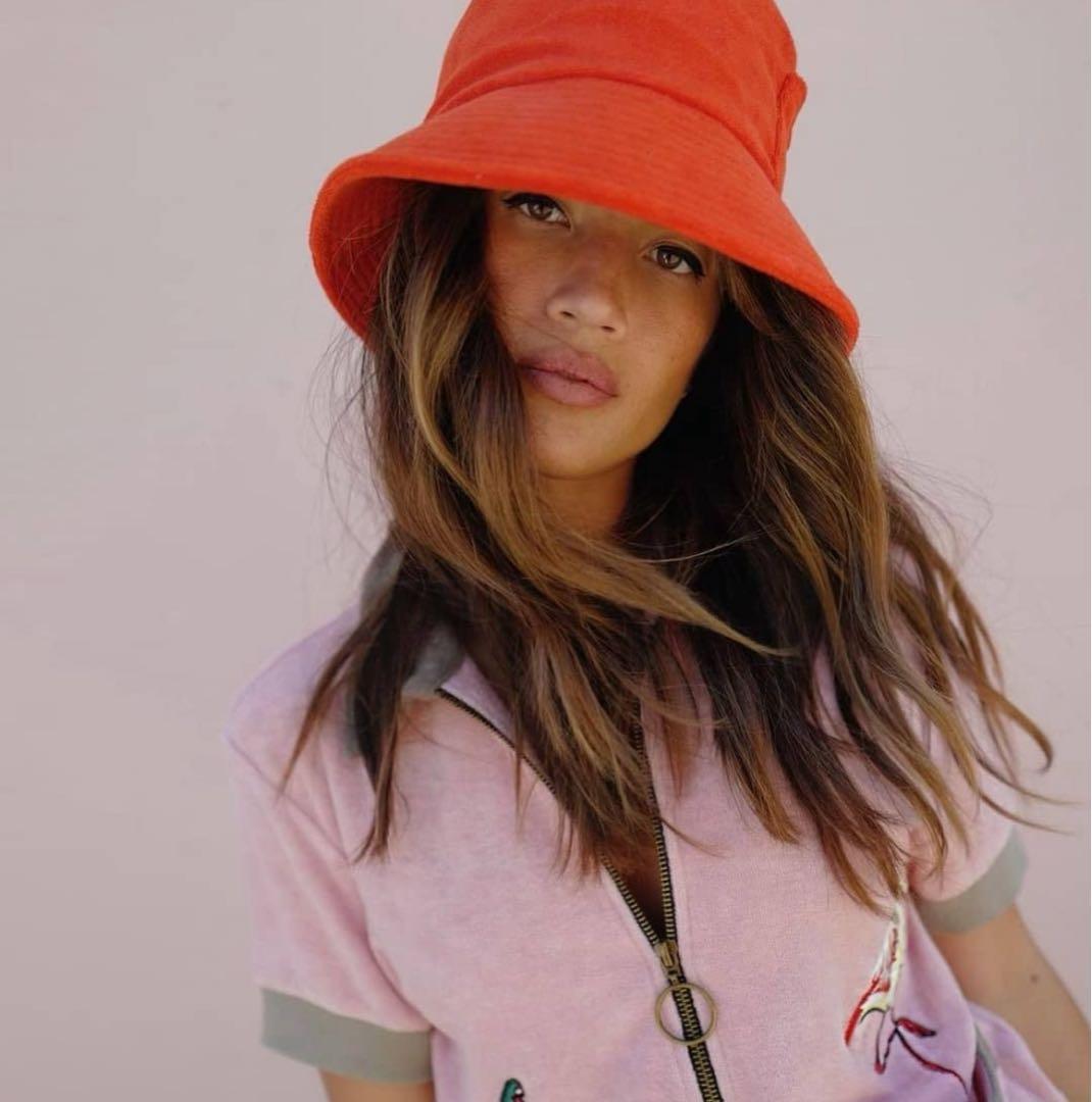 【新品未使用】lack of color チェリーレッド バケットハット M/L