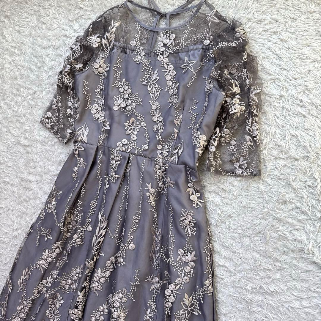 極美品 niana 刺繍レース バックリボン パーティードレス 二次会 M