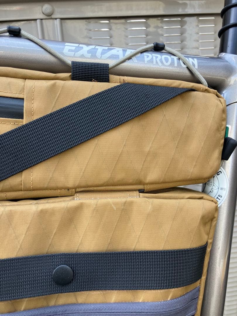 ハンドメイド　上下分割式フレームバッグX-PAC フレーム49