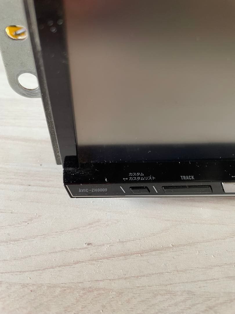 Pioneer AVIC-ZH0009 カーナビ 7インチ