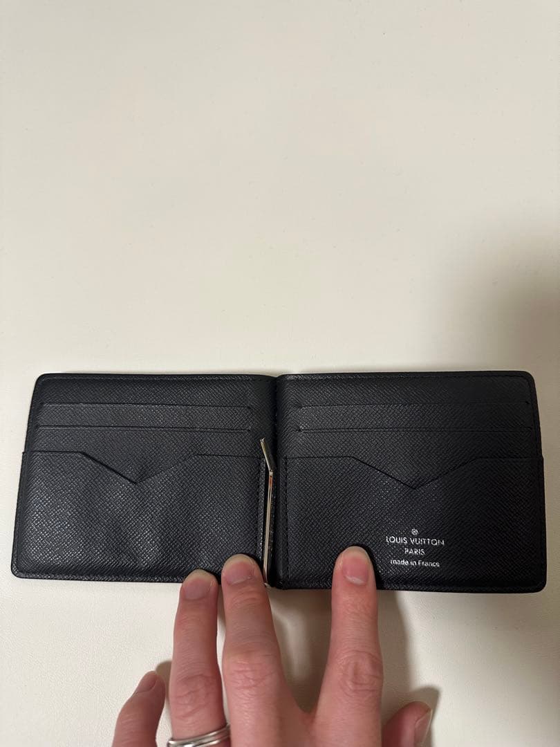 『ユニセフ』LOUIS VUITTONマネークリップ